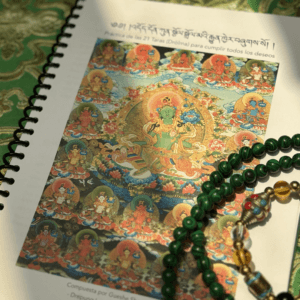 Sadhana de las 21 Taras texto de práctica de budismo tibetano para meditación y estudio